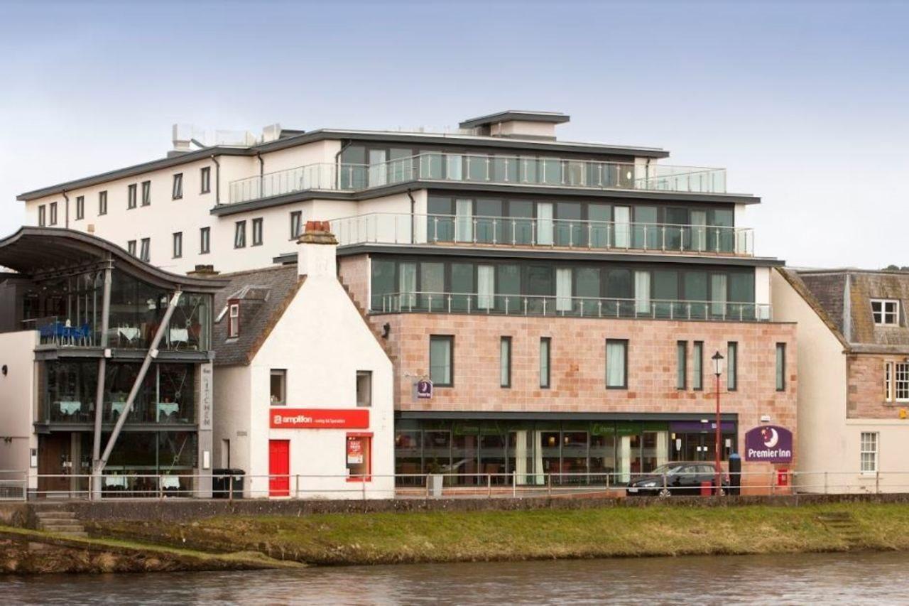 Premier Inn Inverness Centre - River Ness Dış mekan fotoğraf