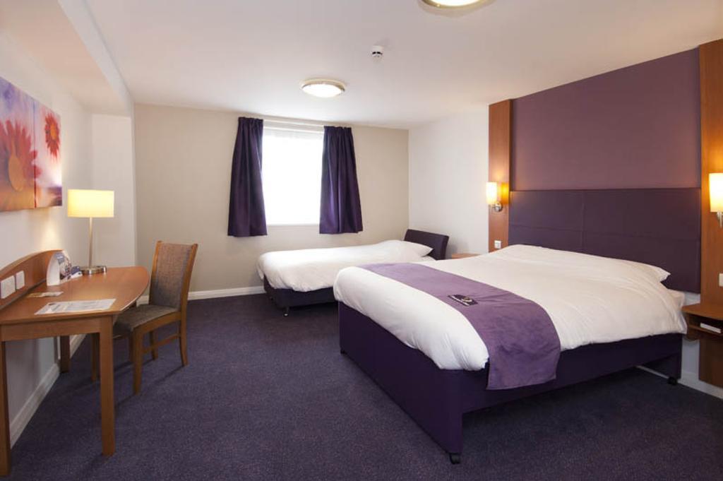 Premier Inn Inverness Centre - River Ness Oda fotoğraf