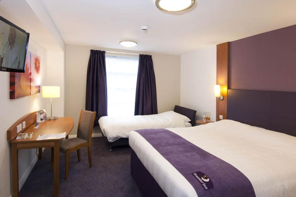 Premier Inn Inverness Centre - River Ness Oda fotoğraf