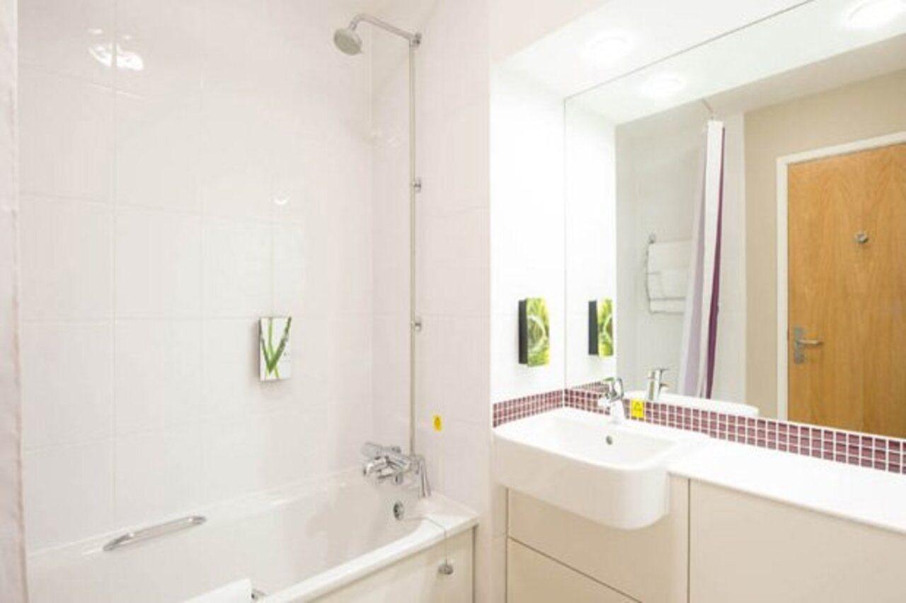 Premier Inn Inverness Centre - River Ness Dış mekan fotoğraf