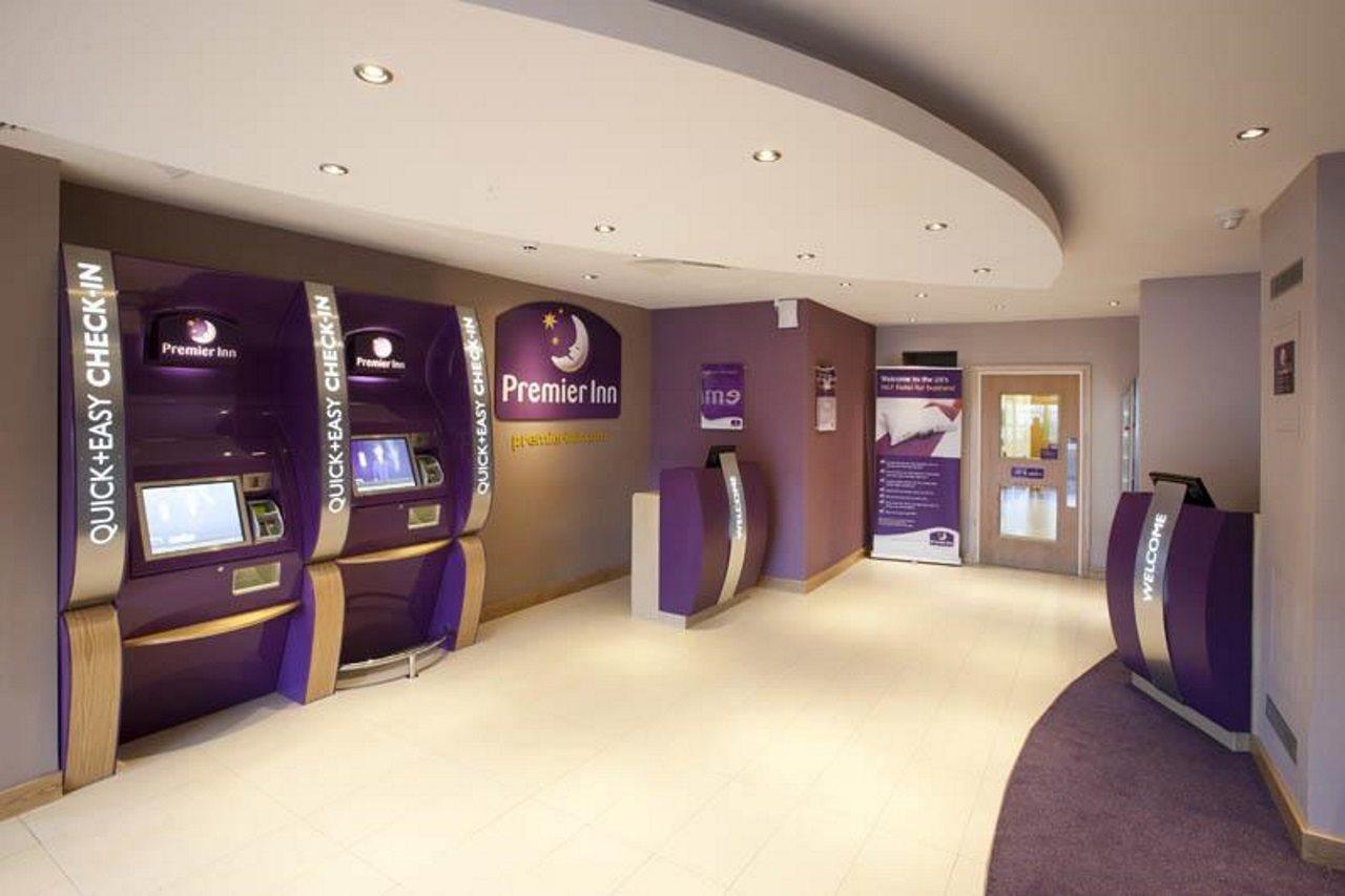 Premier Inn Inverness Centre - River Ness Dış mekan fotoğraf
