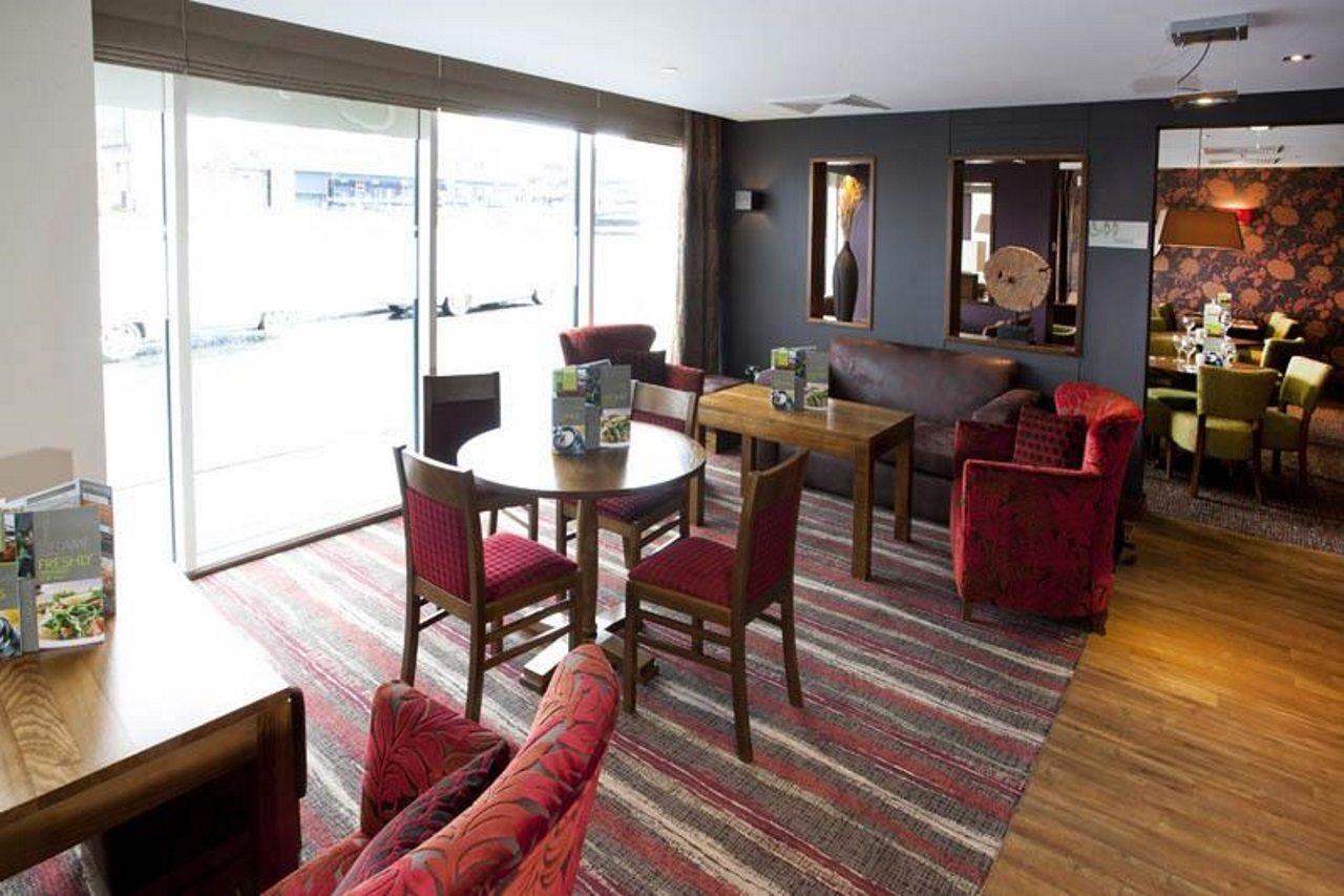 Premier Inn Inverness Centre - River Ness Dış mekan fotoğraf